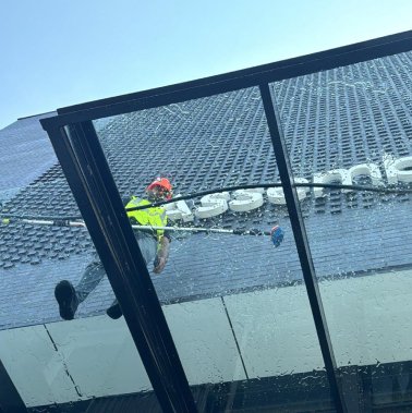 Building Exterior Cleaning